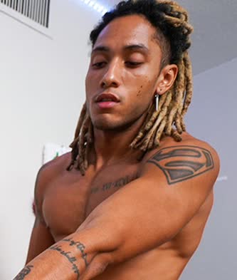 Derek Savage